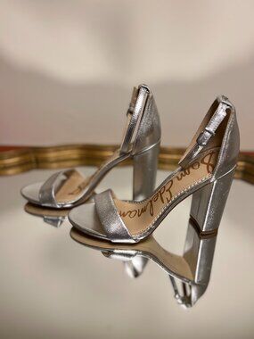 Sam Edelman Silver Heels – Size 7.5 – Block Heel Sandals